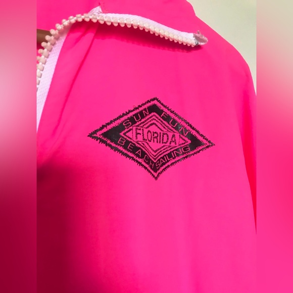 Men’s Vintage Pink Windbreaker. SIZE M - Picture 2 of 4